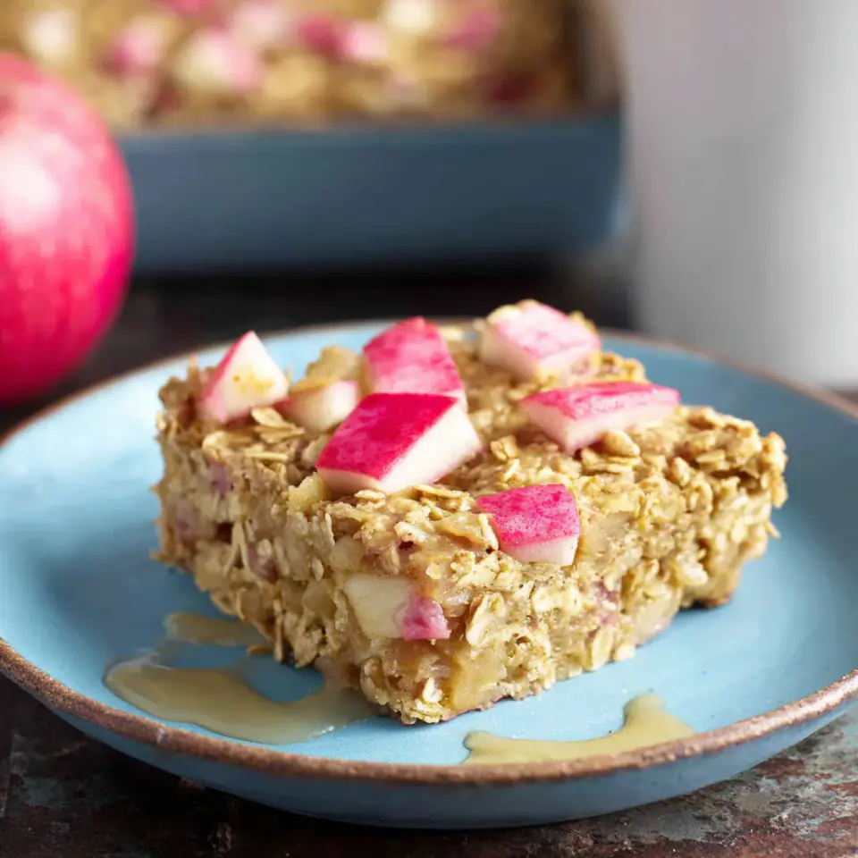Baked Apple-Oat Breakfast Squares served on the table