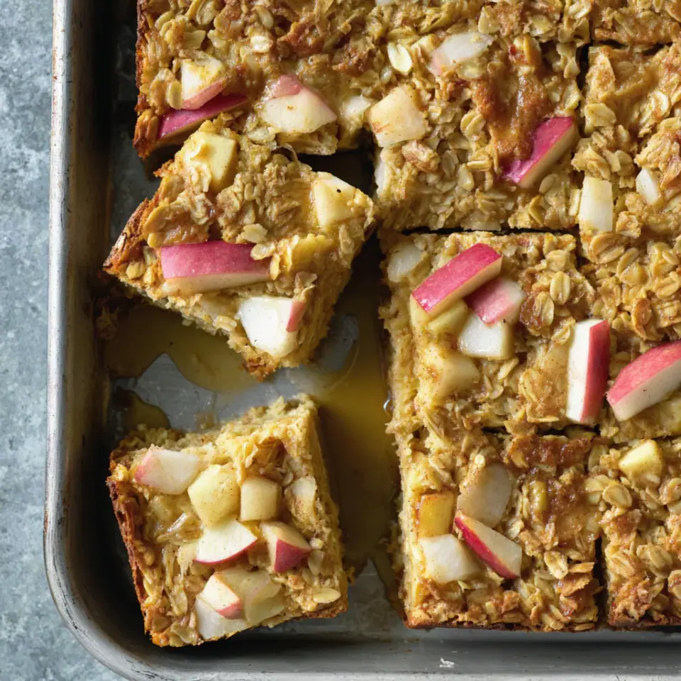 Baked Apple-Oat Breakfast Squares