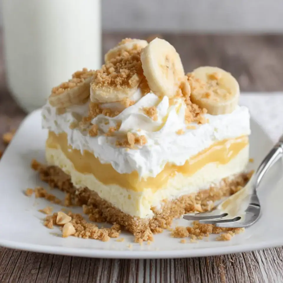 Banana Pudding Dream Bars, ready to serve