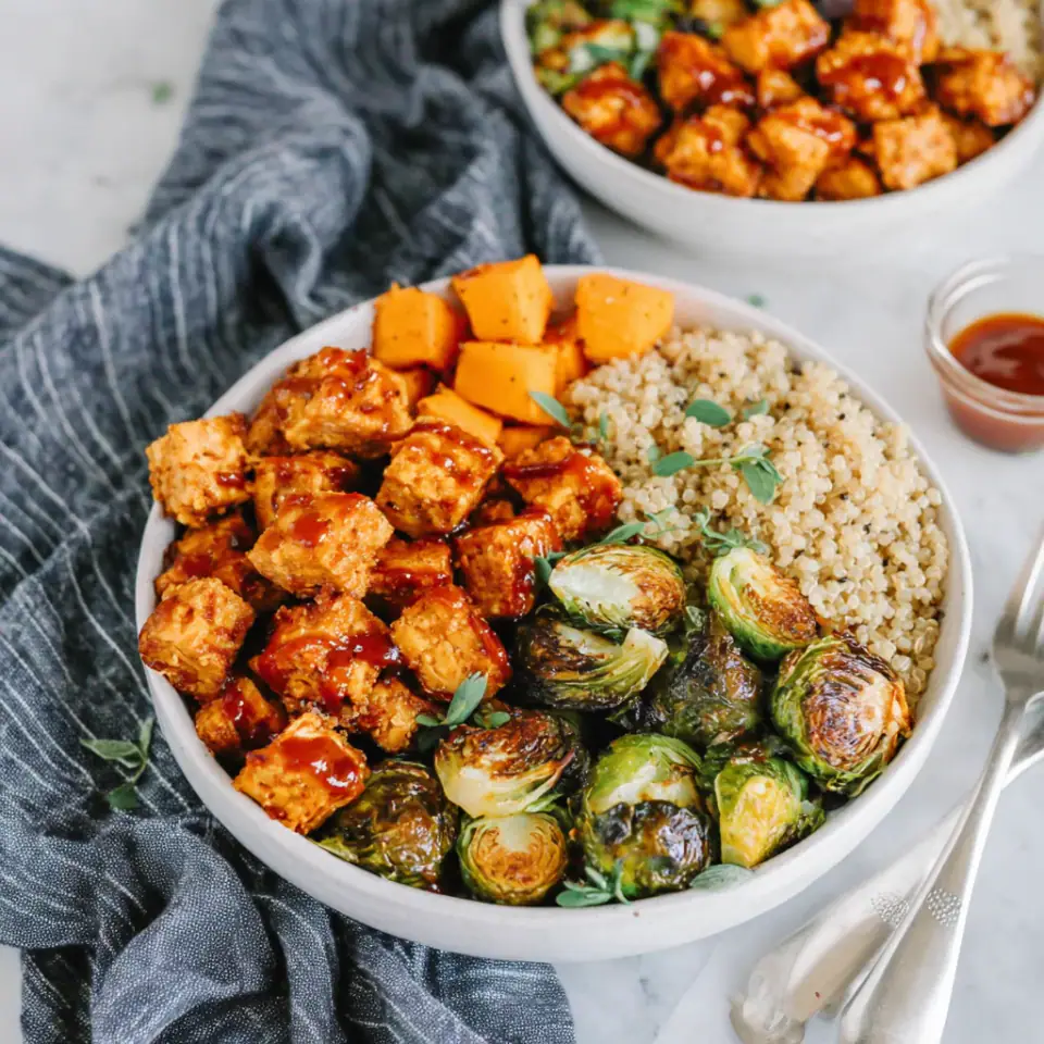 BBQ Tofu Bowls, ready to serve
