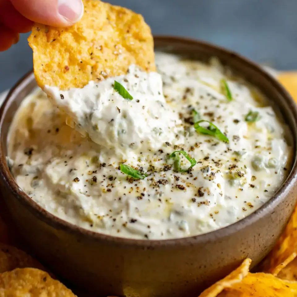Blue Cheese Dip, ready to serve