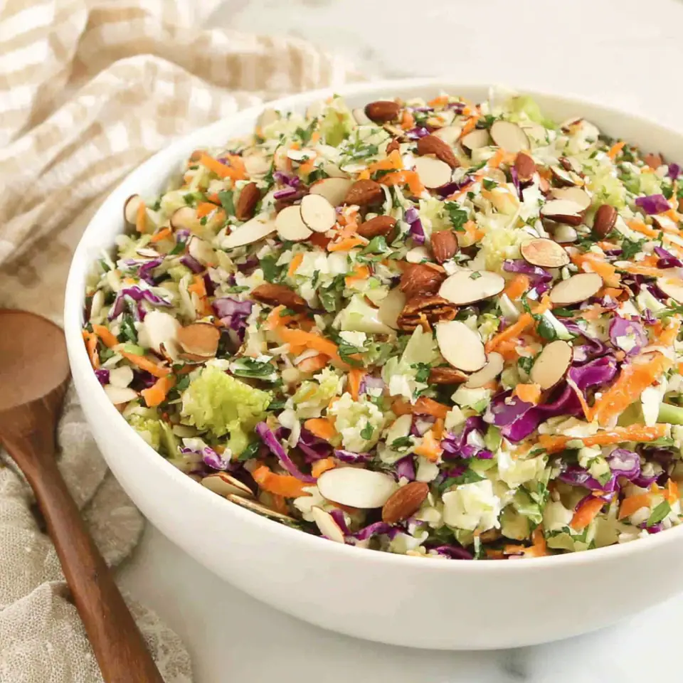 Crunchy Detox Salad