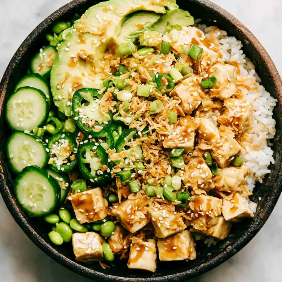 Crunchy Roll Tofu and Edamame Bowls, ready to serve