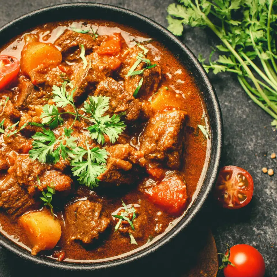 Slow Cooker Beef Vindaloo