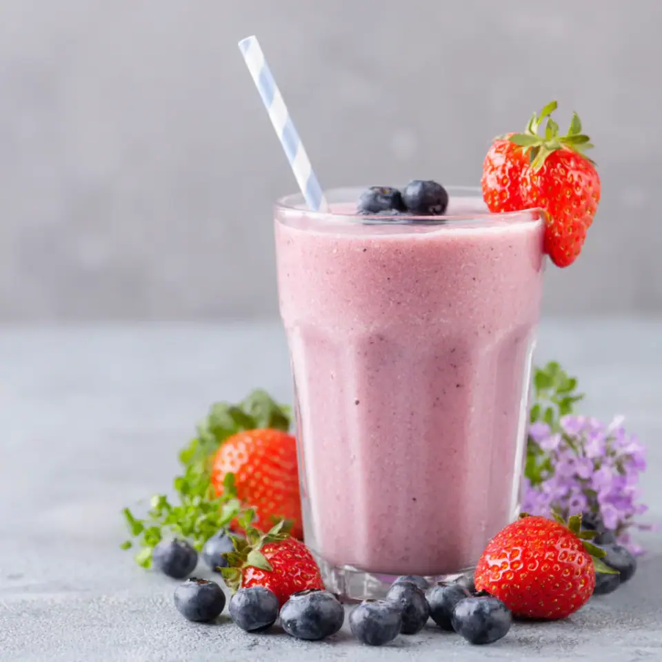 A close look at Strawberry Blueberry Smoothie